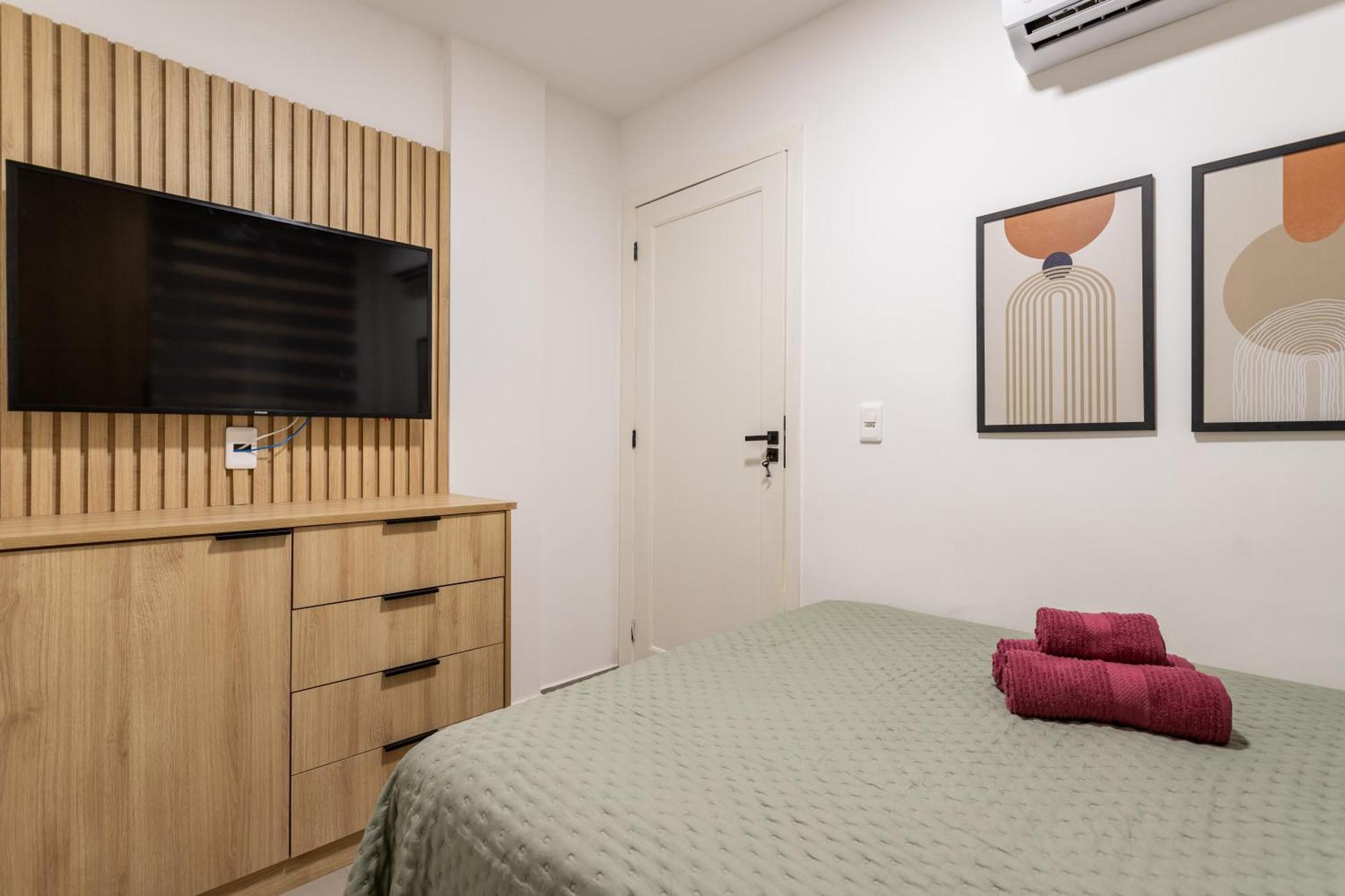 Alto Padrao Em Ipanema Com 3 A Uma Quadra Da Apartamento